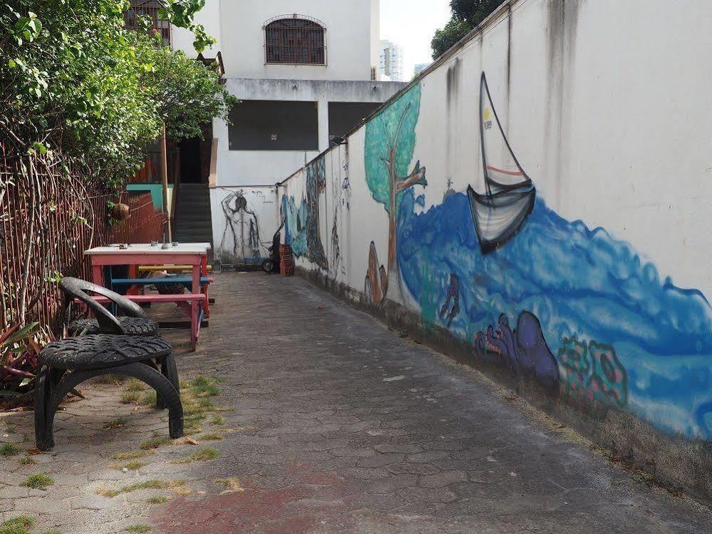 Onca Da Praia Hostel Vitória Екстериор снимка