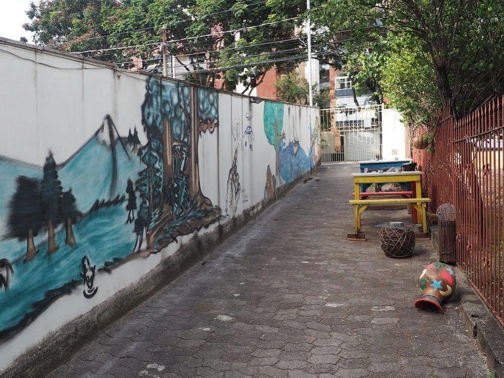 Onca Da Praia Hostel Vitória Екстериор снимка
